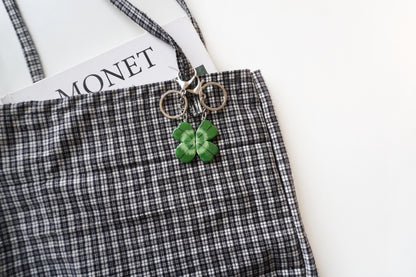 Clover together